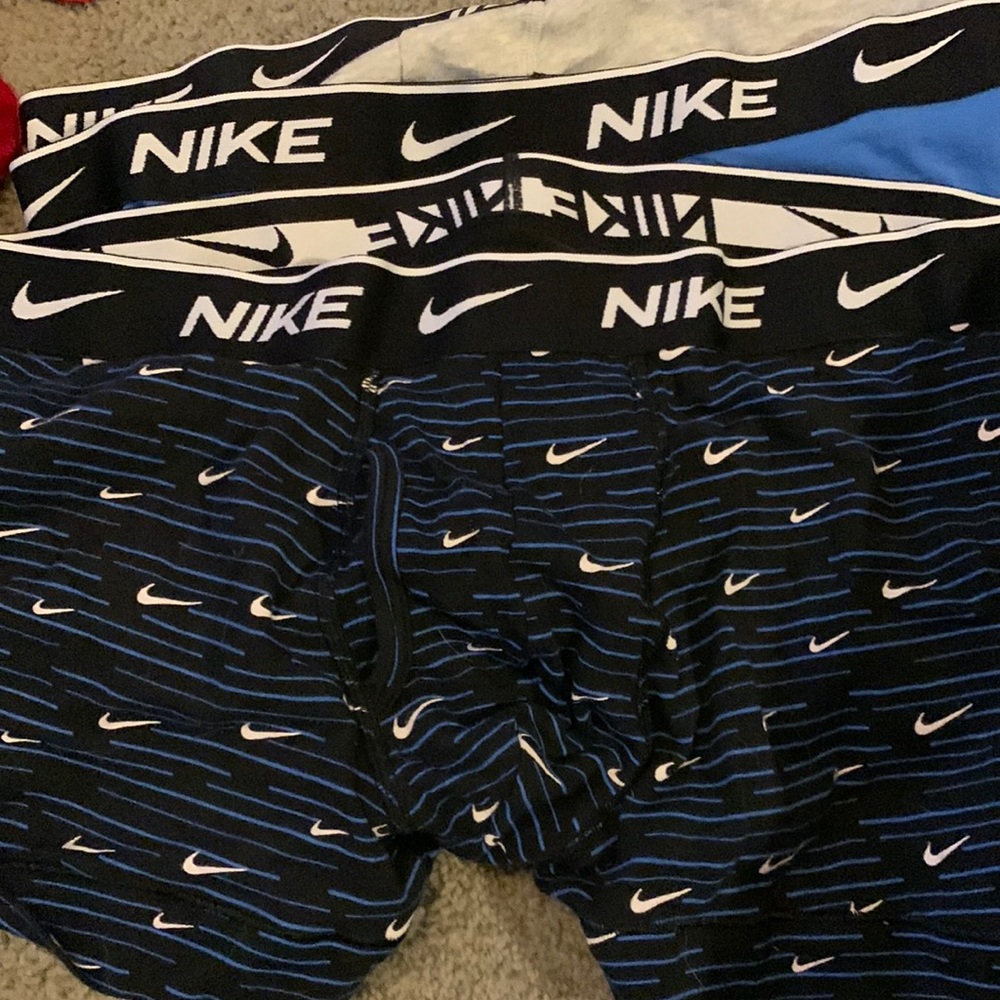 NWOT mens Large Nike boxer briefs